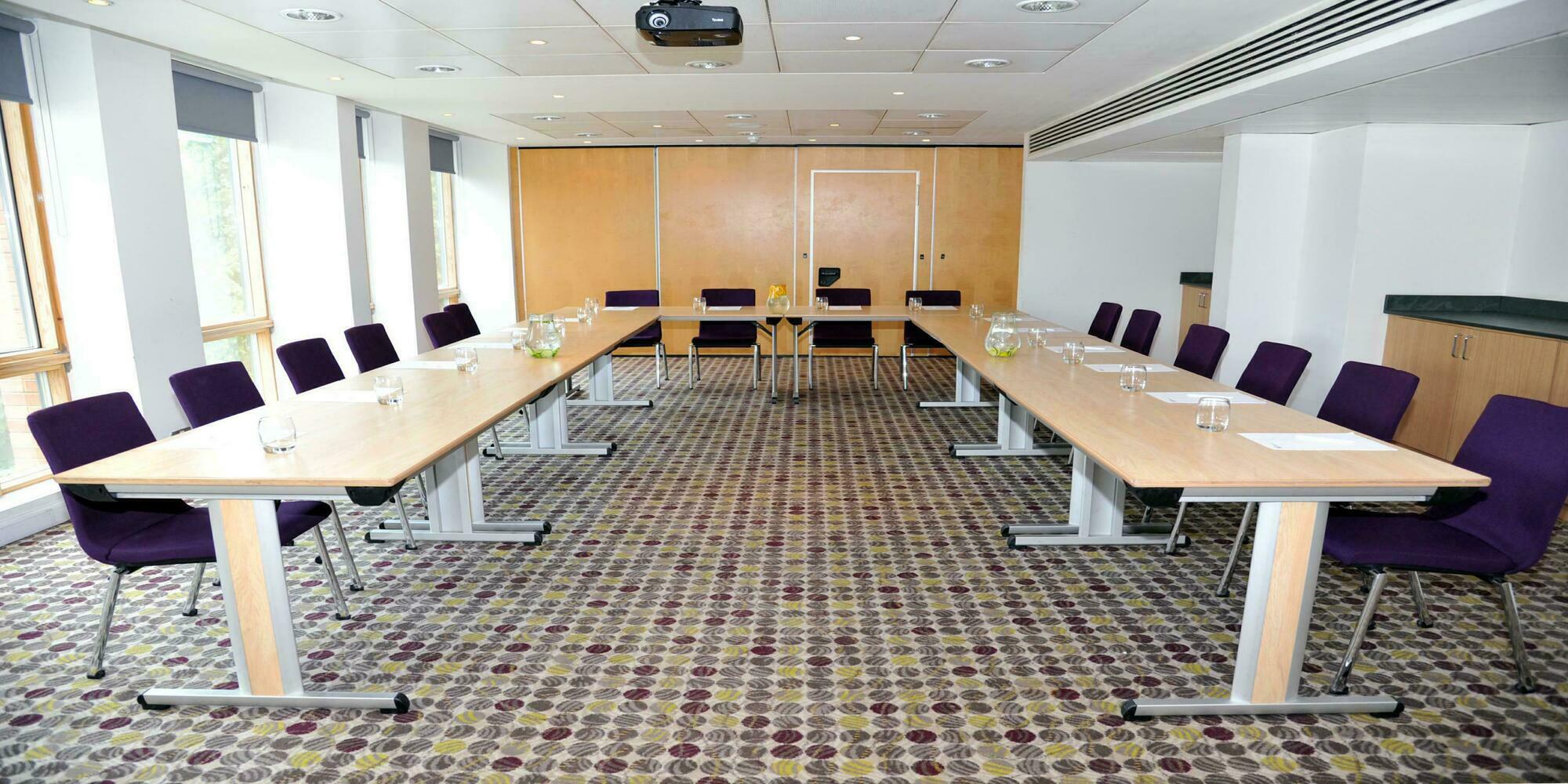 Hilton Garden Inn Birmingham Brindley Place Kinh doanh bức ảnh